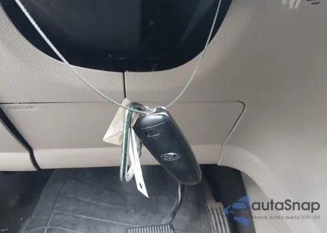 2017 Ford Escape Titanium from USA, damaged, VIN 1FMCU9J97HUE41711